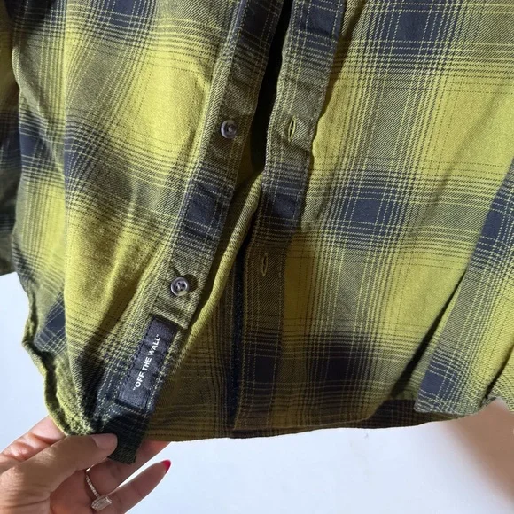 Vans Sycamore Flannel Button Down Long Sleeve Green - Picture 4 of 6